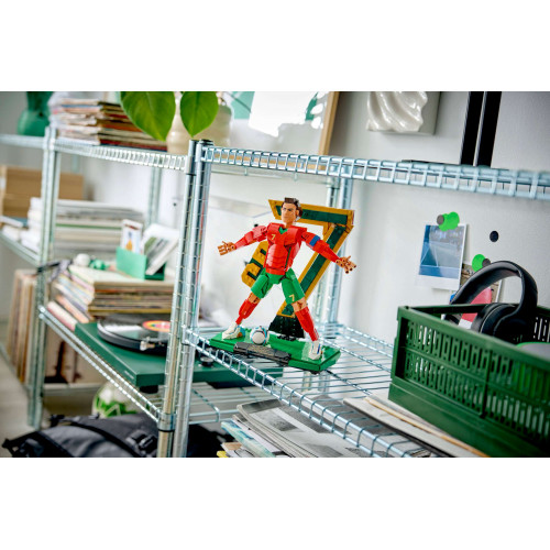 Конструктор LEGO Editions Cristiano Ronaldo - Football Legend (43016)